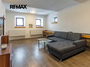 Prodej rodinného domu, Žandov, 296 m2