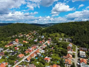 Prodej pozemku pro bydlení, Kuřim, Vrchlického, 1276 m2
