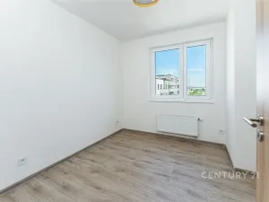 Pronájem bytu 3+kk, Praha, Arnošta Staňka, 66 m2