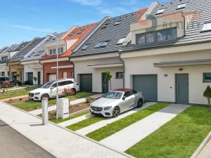 Prodej vily, Dolní Věstonice, Hlavní, 239 m2
