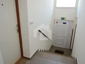 Pronájem bytu 2+kk, České Budějovice - České Budějovice 5, Ledenická, 39 m2