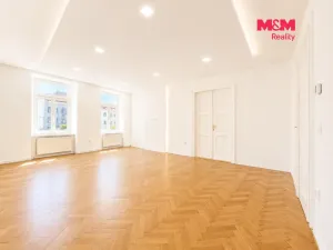 Pronájem bytu 3+1, Karviná - Fryštát, Masarykovo nám., 120 m2