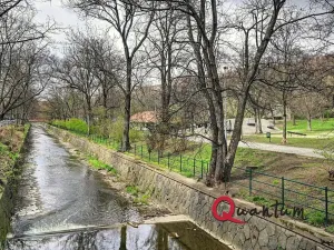 Pronájem bytu 1+1, Praha - Vinohrady, Fričova, 46 m2