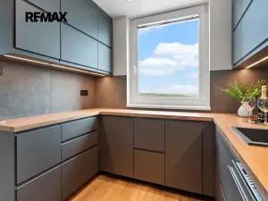 Prodej bytu 3+1, Praha - Michle, Pod dálnicí, 70 m2