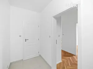 Prodej bytu 2+kk, Praha - Vysočany, Pod pekárnami, 50 m2