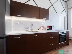 Prodej vícegeneračního domu, Hrob, 346 m2
