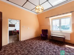 Prodej vícegeneračního domu, Hrob, 346 m2
