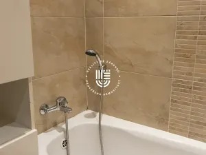 Prodej bytu 2+1, Praha - Letňany, Tupolevova, 54 m2