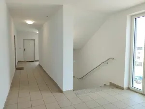 Pronájem bytu 2+kk, Plzeň, K Lutové, 51 m2