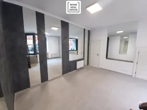 Prodej kanceláře, Praha - Vinohrady, U tržnice, 36 m2