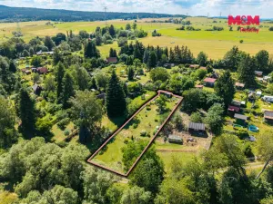 Prodej zahrady, Bochov, 878 m2