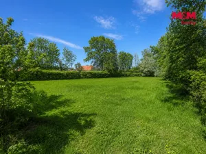Prodej pozemku pro bydlení, Hostovlice, 2212 m2