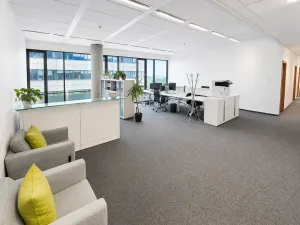Pronájem kanceláře, Praha - Prosek, Prosecká, 246 m2