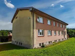 Prodej bytu 2+1, Nové Hrady, 75 m2