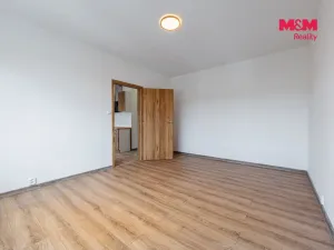 Pronájem bytu 1+1, Chodov, náměstí 9. května, 36 m2