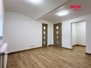 Pronájem bytu 2+1, Hobšovice - Skůry, 78 m2