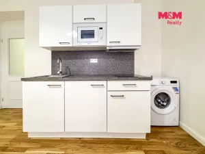 Pronájem bytu 1+kk, Praha - Nové Město, Petrská, 32 m2