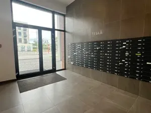 Pronájem bytu 2+kk, Praha - Hloubětín, Poděbradská, 60 m2