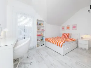 Prodej rodinného domu, Holasice, Čtvrtě, 136 m2