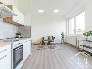 Prodej bytu 3+kk, Mlékojedy, 67 m2