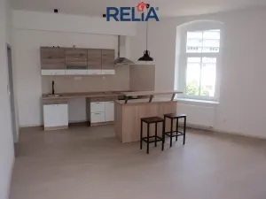 Pronájem bytu 1+kk, Liberec, Na Perštýně, 47 m2