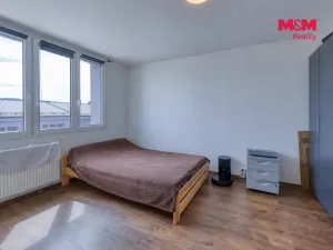 Pronájem bytu 2+1, Lesná, 52 m2