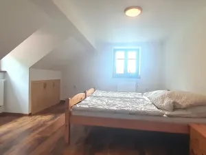 Prodej apartmánu, Šumvald, 350 m2