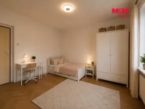 Prodej bytu 2+1, Hradec Králové - Pražské Předměstí, Kollárova, 84 m2