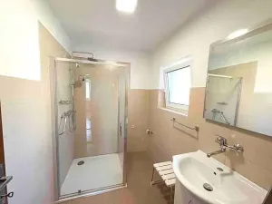 Pronájem rodinného domu, Vizovice, 290 m2