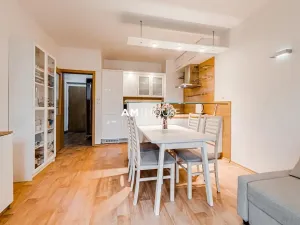 Pronájem bytu 2+kk, Praha - Letňany, Rýmařovská, 48 m2