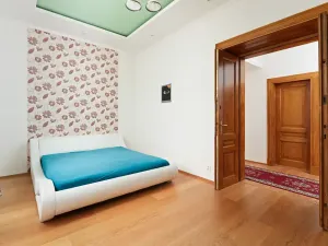 Pronájem bytu 3+kk, Praha - Smíchov, Štefánikova, 91 m2