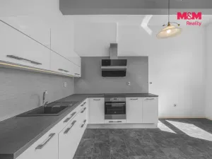 Prodej bytu 3+1, Hradec Králové, Čelakovského, 88 m2