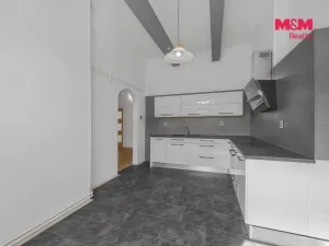 Prodej bytu 3+1, Hradec Králové, Čelakovského, 88 m2
