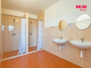 Prodej činžovního domu, Velké Meziříčí - Mostiště, 380 m2