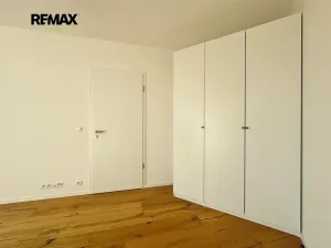 Pronájem bytu 2+kk, Praha - Strašnice, Ramonova, 50 m2