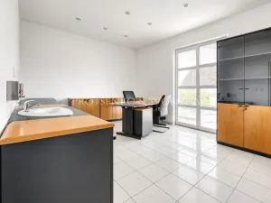 Prodej vily, Křižanov, Benešovo náměstí, 530 m2