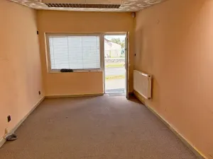 Pronájem obchodního prostoru, Horšovský Týn, Masarykova, 50 m2