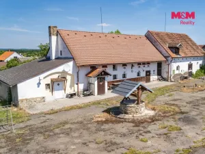 Prodej komerčního pozemku, Vráž, 16101 m2