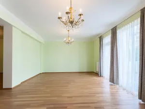 Prodej kanceláře, Holubice, 63 m2