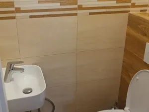 Pronájem bytu 3+kk, Praha - Kobylisy, Klíčanská, 93 m2