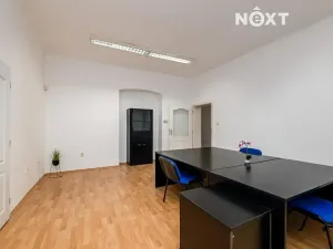 Pronájem kanceláře, Plzeň, Slovanské údolí, 107 m2