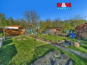 Prodej zahrady, Rybitví, 148 m2