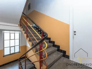 Prodej bytu 2+kk, Praha - Hloubětín, V chaloupkách, 58 m2