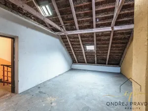 Prodej bytu 2+kk, Praha - Hloubětín, V chaloupkách, 58 m2