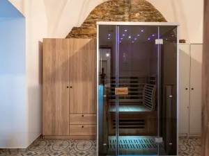 Prodej bytu 2+kk, Jáchymov, náměstí Republiky, 70 m2