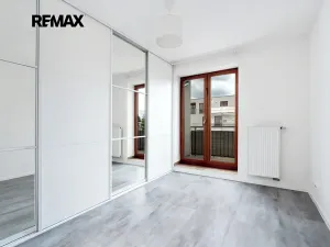 Pronájem bytu 3+kk, Zbuzany, Lomená, 72 m2