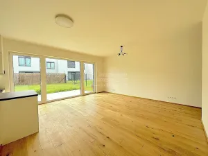 Pronájem rodinného domu, Praha - Čakovice, Kurta Hubera, 131 m2
