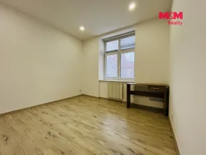 Pronájem bytu 3+kk, Jihlava, Štefánikovo náměstí, 71 m2