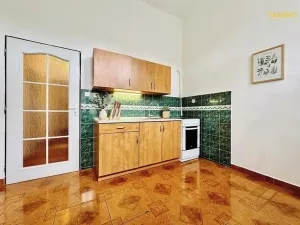 Pronájem bytu 2+1, Pardubice, náměstí Čs. legií, 70 m2