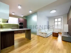 Pronájem bytu 3+kk, Brno, Jakubská, 82 m2